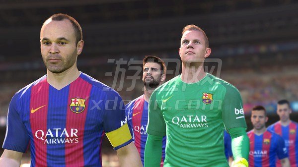 PES2018 İ