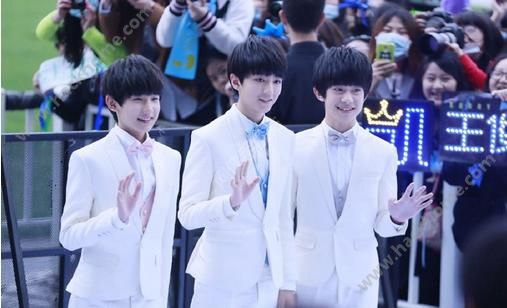 ʱаɯtfboysԤ20167ϷTFBOYS޷